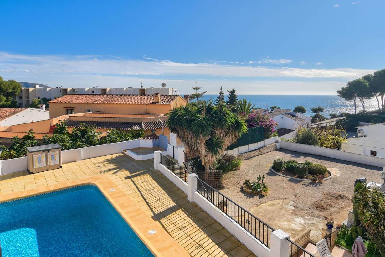 Bungalow With Seaviews In Moraira تيولادا المظهر الخارجي الصورة