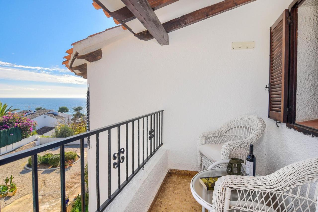 Bungalow With Seaviews In Moraira تيولادا المظهر الخارجي الصورة